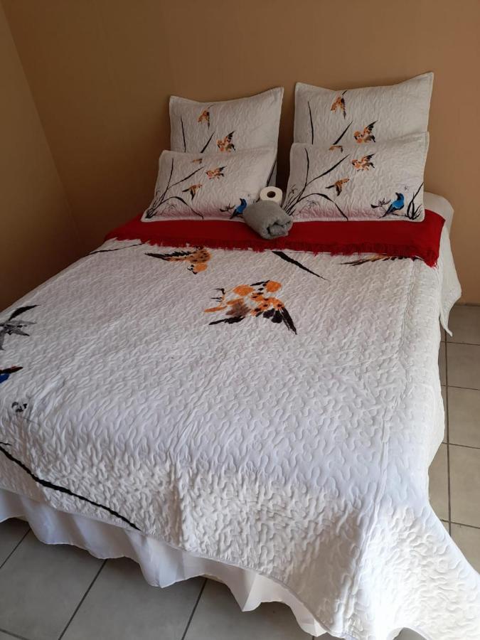 Oakfield Lounge Hotel Benoni Eksteriør billede